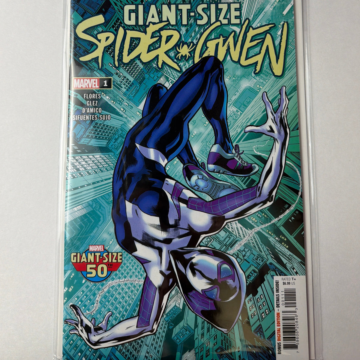 Giant-Size Spider-Gwen #1 (NM-)
