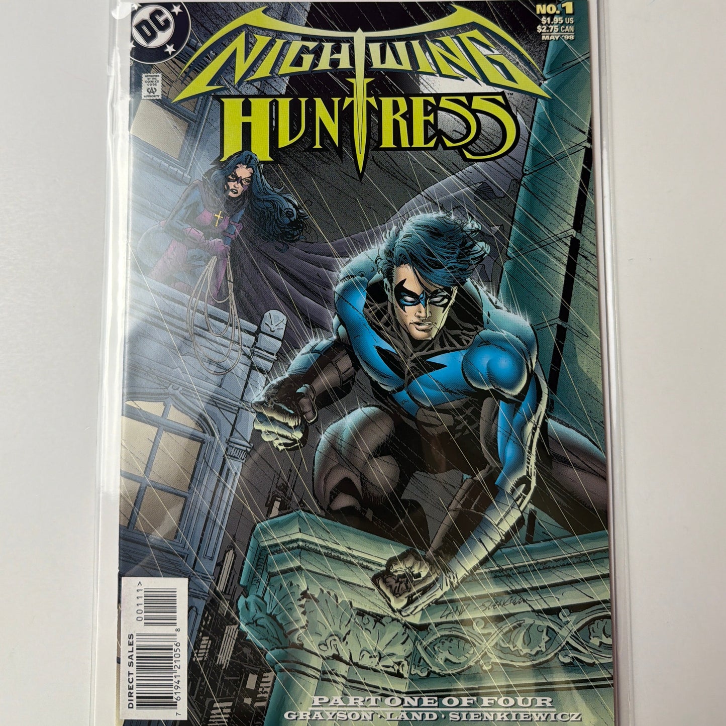 Nightwing Huntress #1