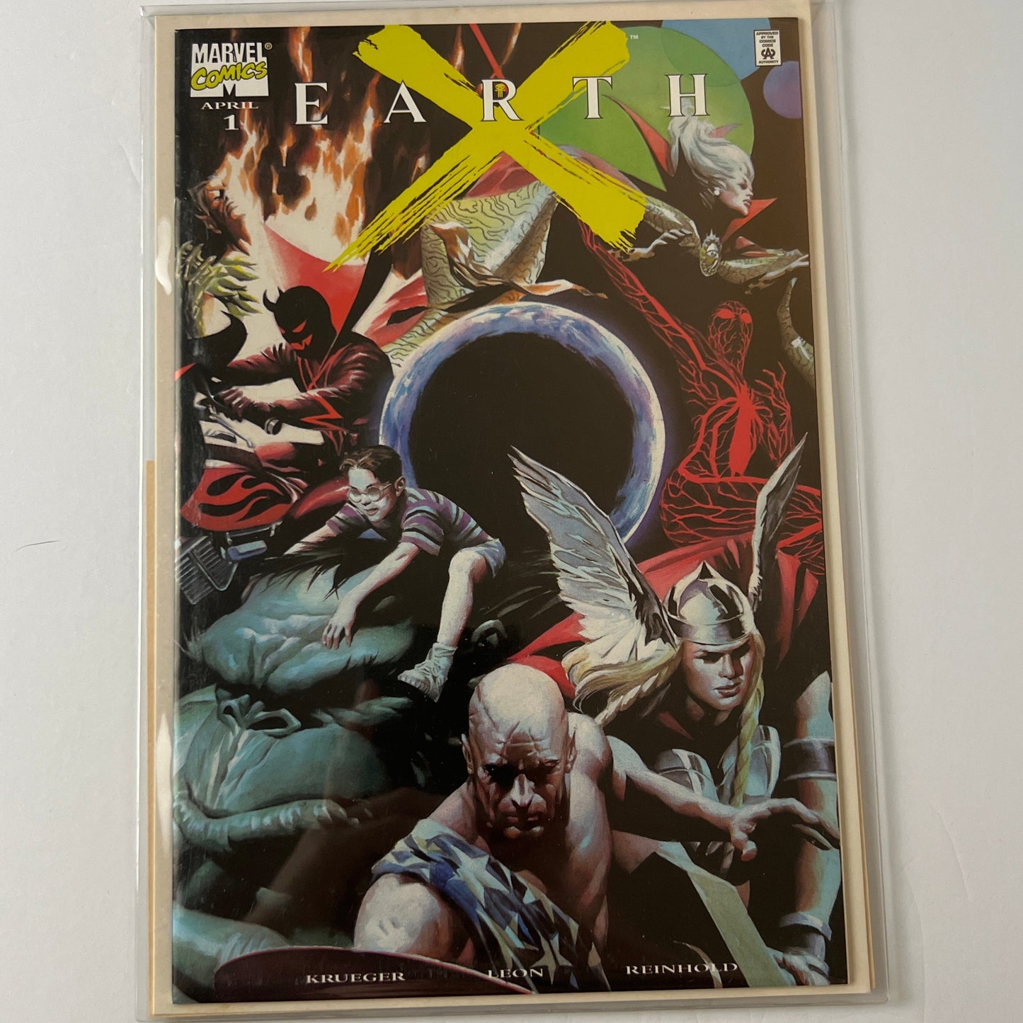Earth X #1