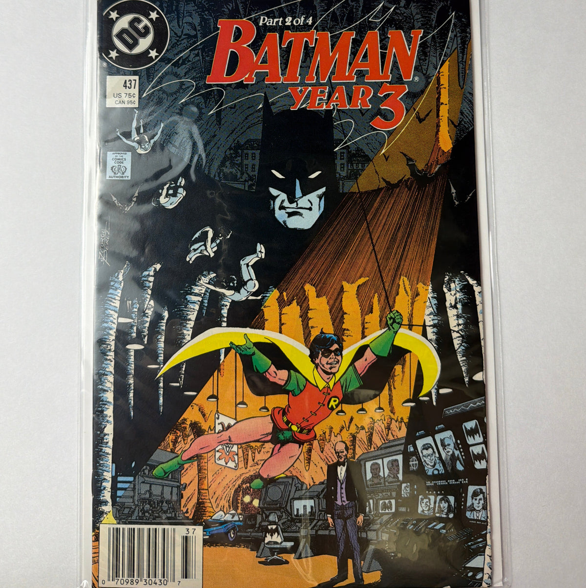 Batman Year 3 #437 (FN/VF)