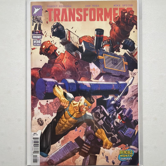Transformers #30 Invincible Variant (NM)