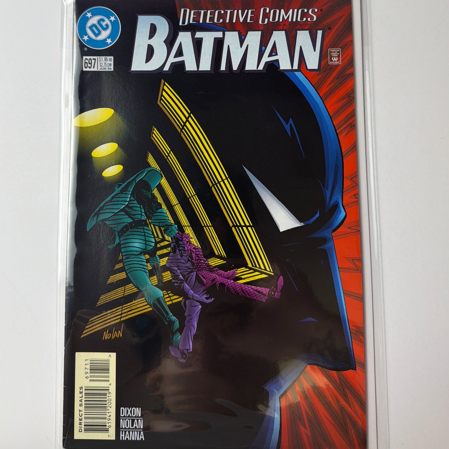Detective Comics Featuring Batman #697