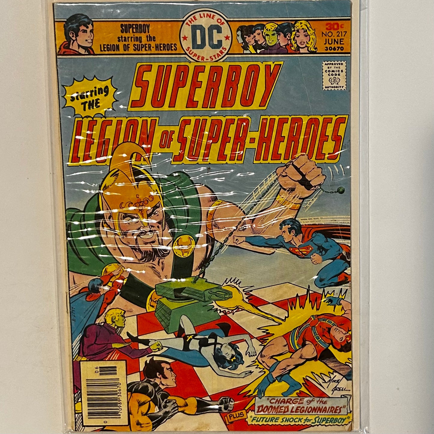Superboy and the Legion of Superheroes #217 Newsstand