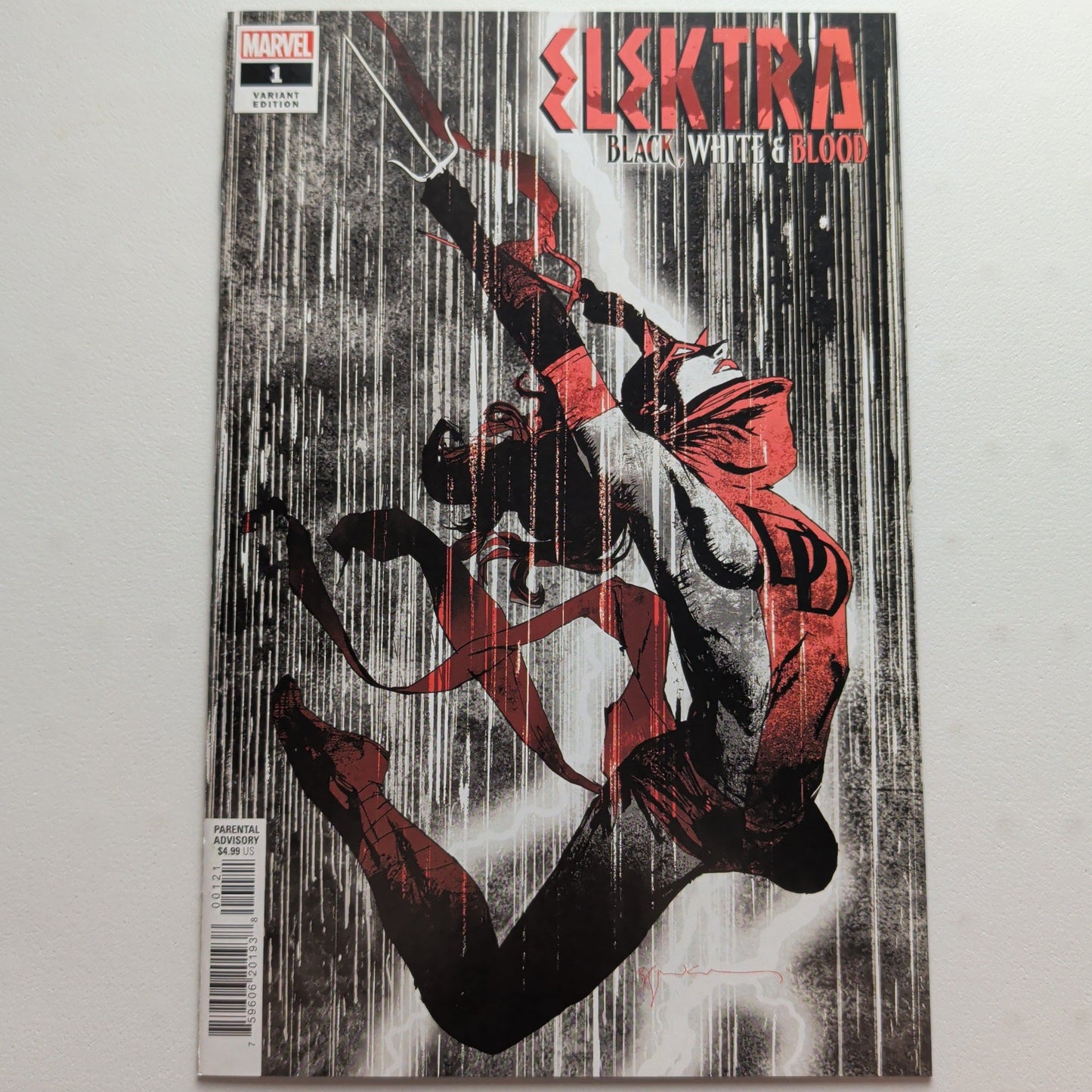 Elektra Black, White, & Blood #1 Variant (NM-)